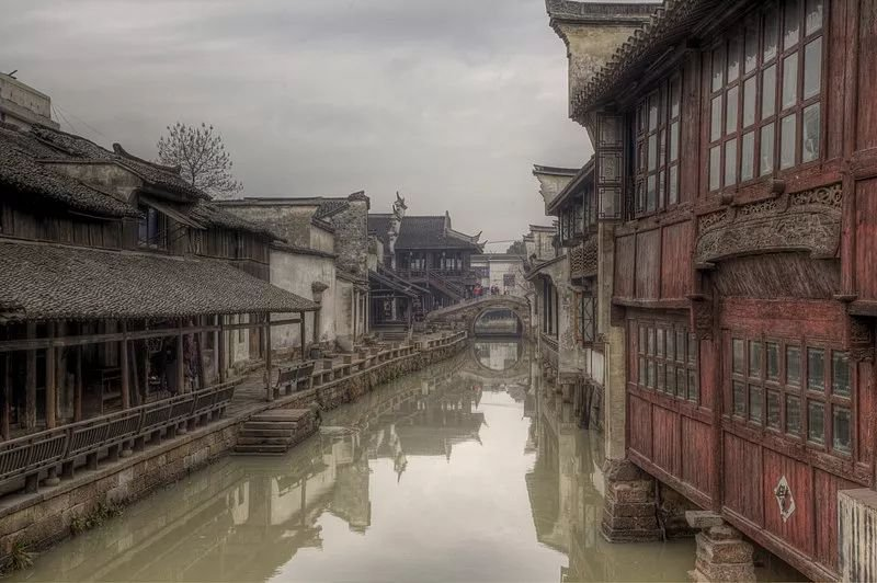 古老的乌镇，能藏下现代人的生活