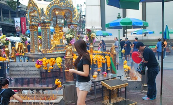 中国游客喜爱光顾的曼谷四面佛